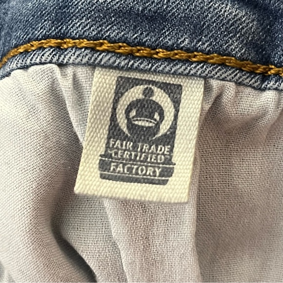 Universal Thread Mid Rise Skinny Jeans Stretch Faded Indigo 16W - Picture 6 of 9